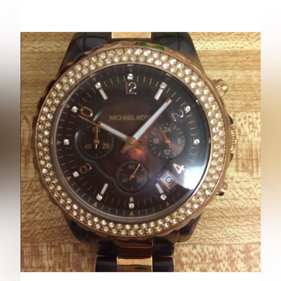 Michael Kors Tortoise & Gold Watch - Picture 1 of 3